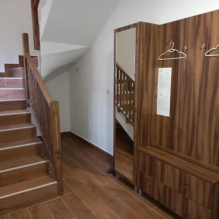 Vikendica Bjelasnica *